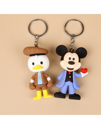 Large Random Cartoon Figure Keychain - 1 Pc
