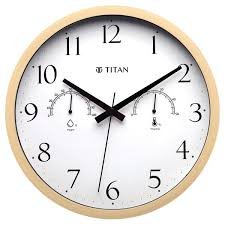 Titan Chic 30 cm Wall Clock with Smart Climate Monitoring